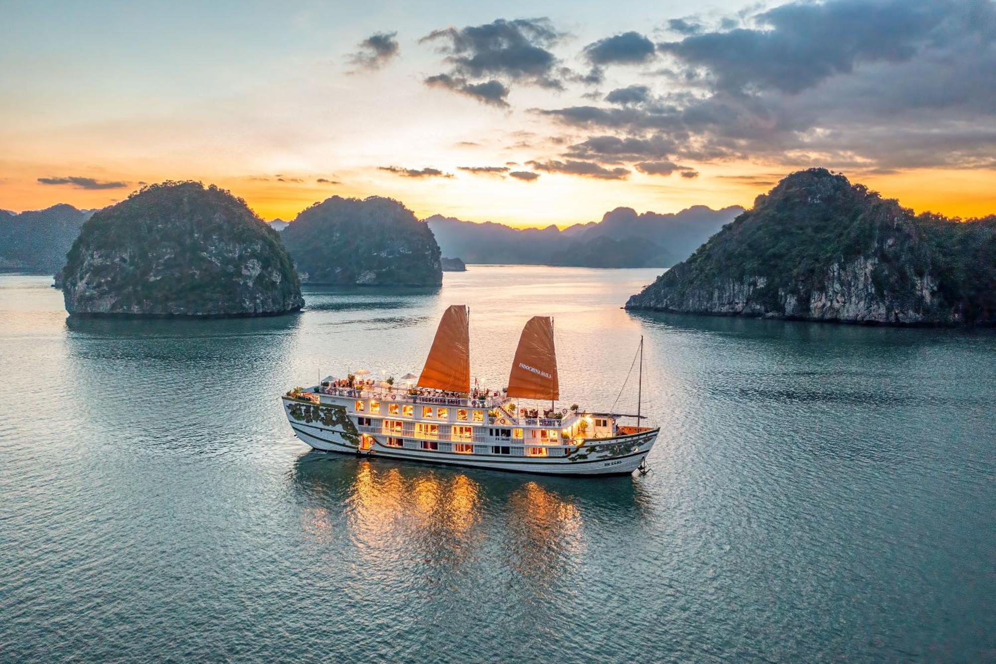 Hotel Indochina Sails Ha Long Bay Exterior foto