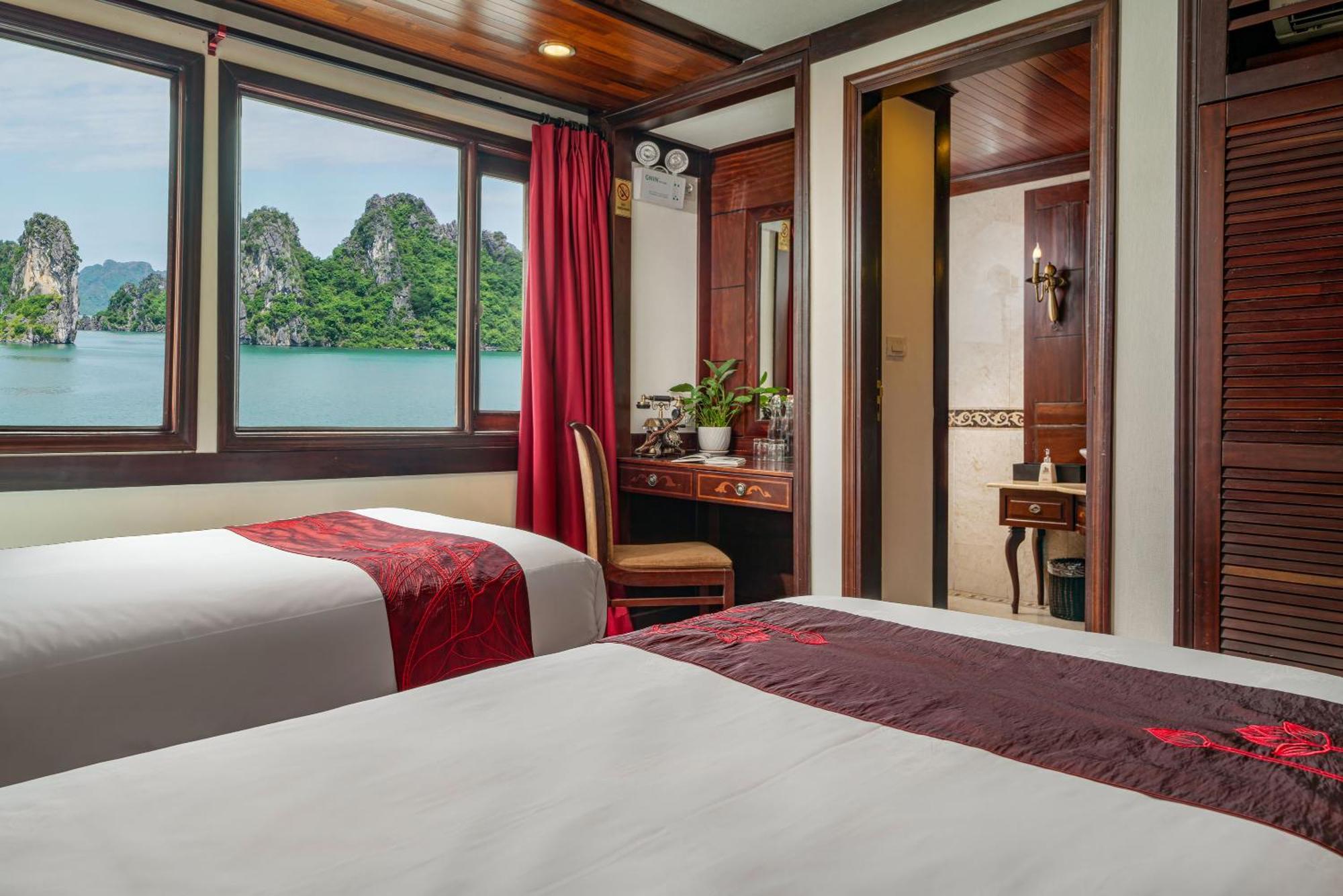 Hotel Indochina Sails Ha Long Bay Exterior foto